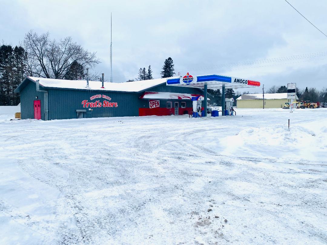 Fred's Store in Goodland building